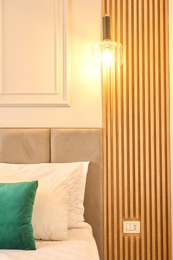 Eee Apart Boutique Constanta Exterior photo
